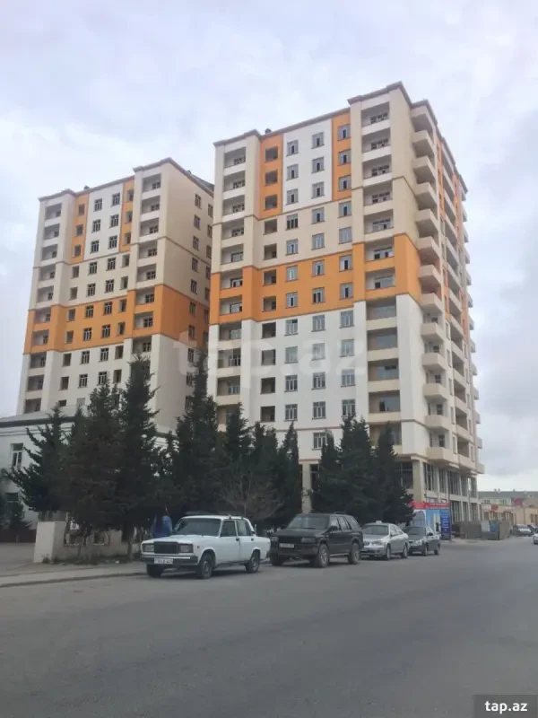 Satılır 3 otaqlı yeni tikili 74 m²