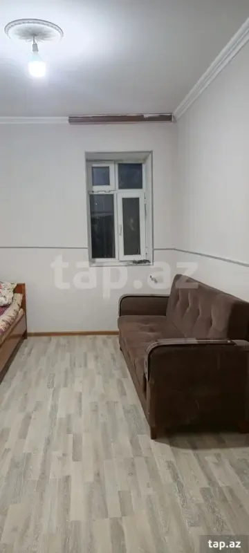 Kirayə verilir 1 otaqlı həyət evi 30 m²