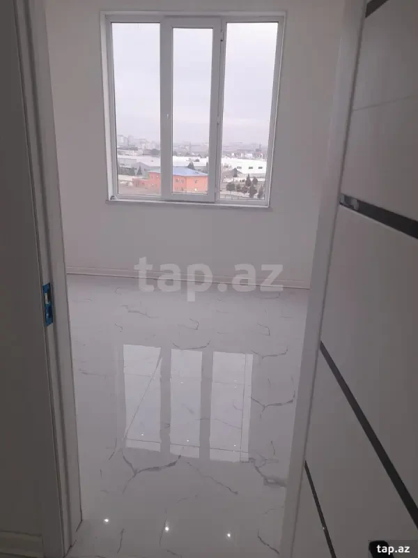Satılır 3 otaqlı yeni tikili 86 m²