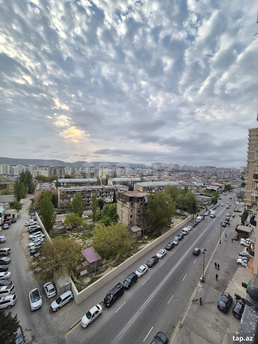 Satılır 2 otaqlı yeni tikili 87 m²