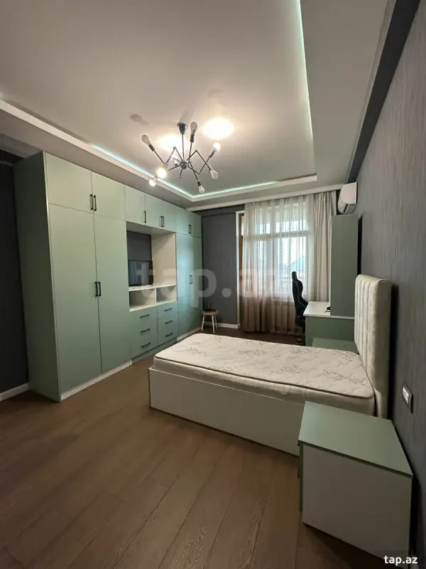 Satılır 3 otaqlı yeni tikili 93 m²