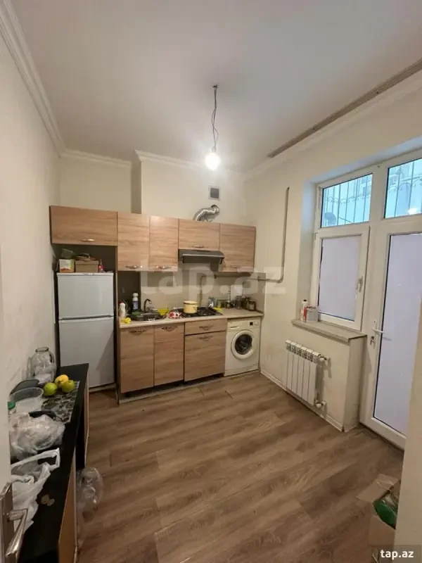 Kirayə verilir 3 otaqlı yeni tikili 75 m²