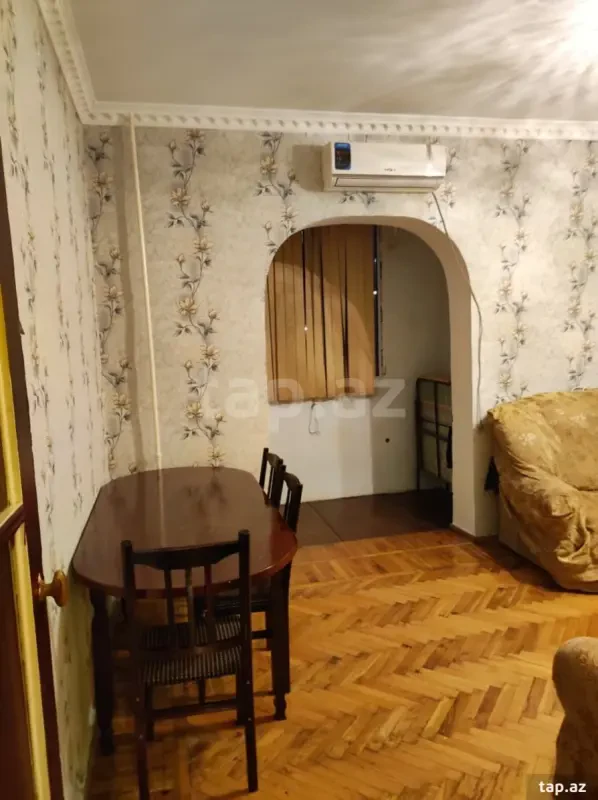 Kirayə verilir 2 otaqlı mənzil 65 m²