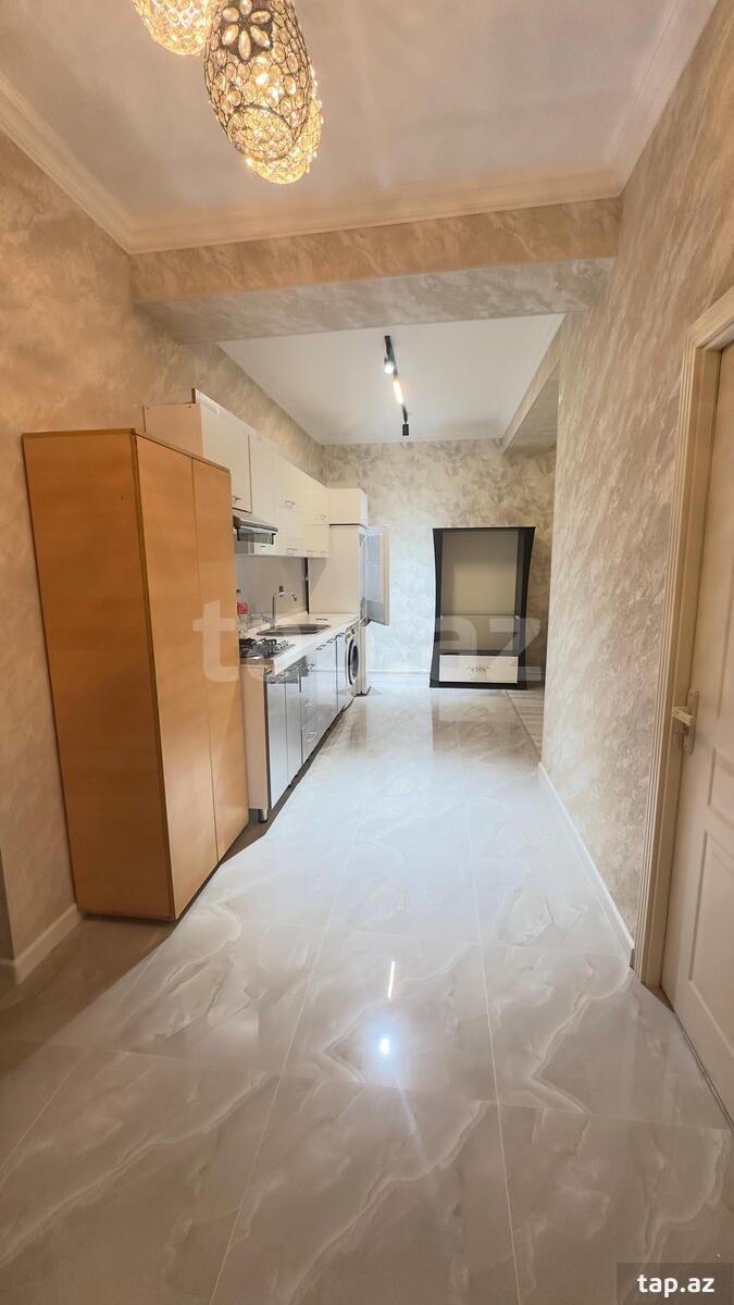 Kirayə verilir 3 otaqlı yeni tikili 88 m²