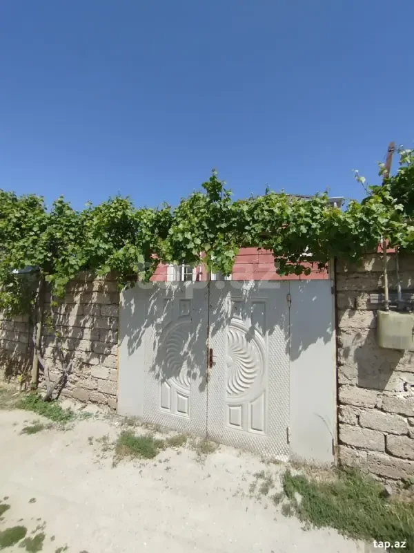 Satılır 3 otaqlı həyət evi 80 m²