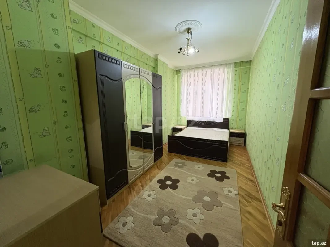 Kirayə verilir 3 otaqlı yeni tikili 70 m²