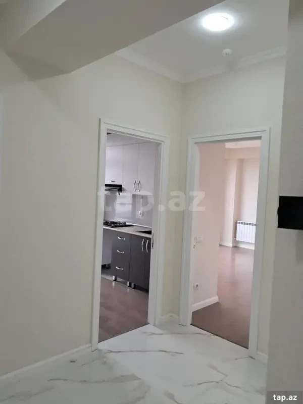 Kirayə verilir 2 otaqlı yeni tikili 60 m²