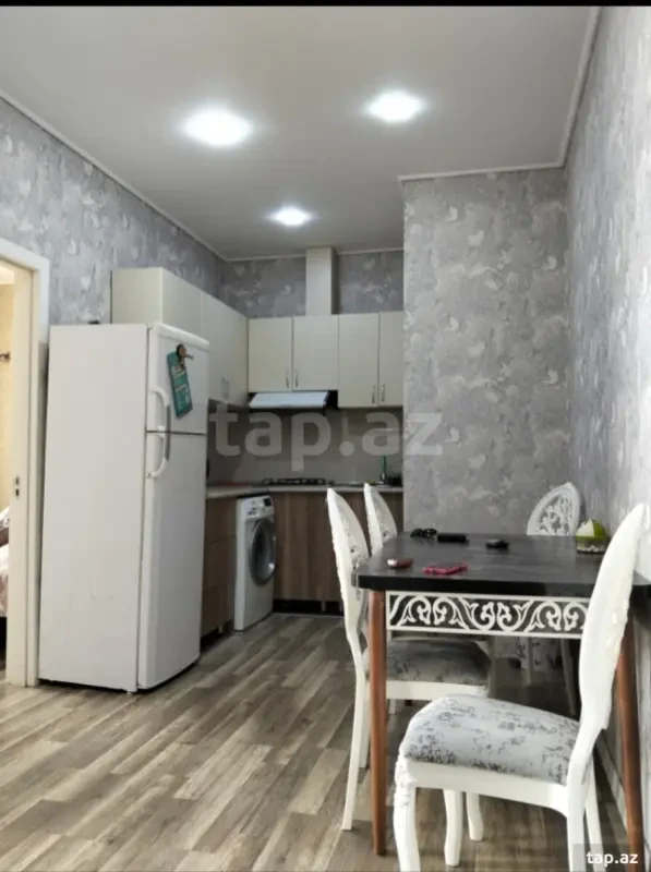 Satılır 2 otaqlı yeni tikili 45 m²