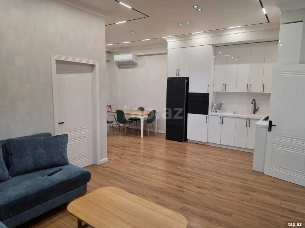 Kirayə verilir 2 otaqlı yeni tikili 85 m²