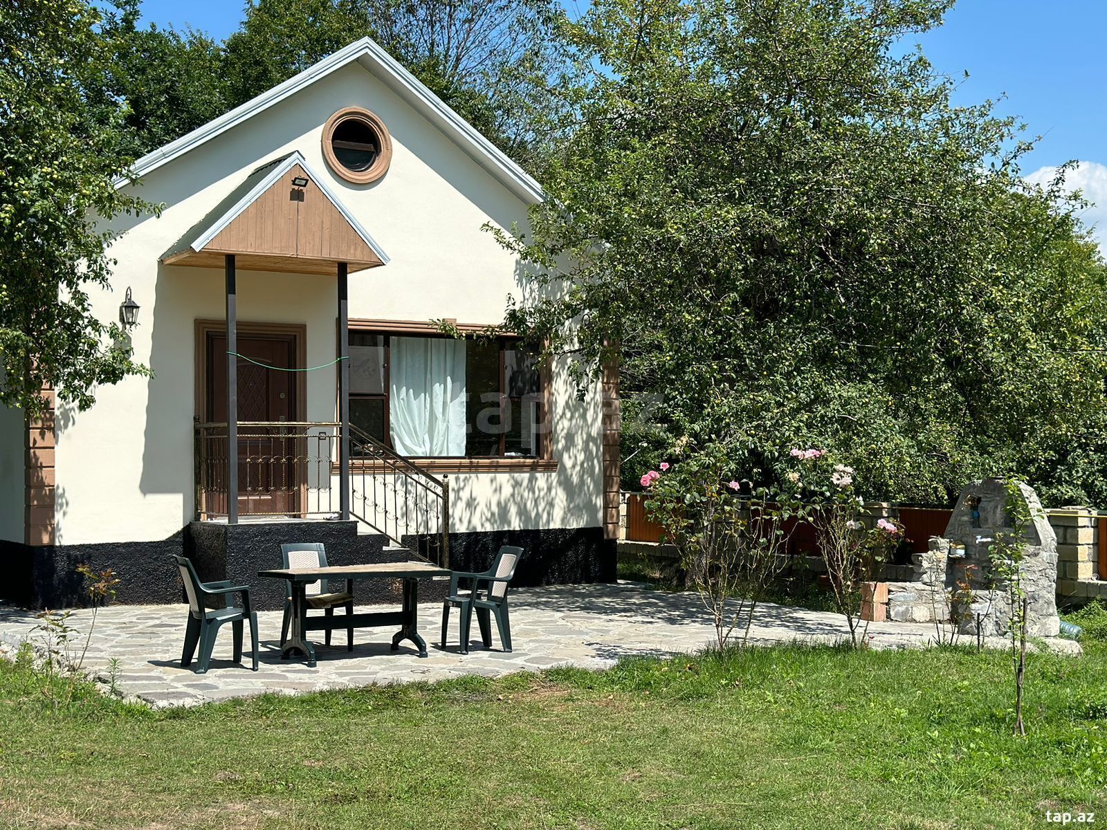 Kirayə verilir 4 otaqlı həyət evi 100 m²