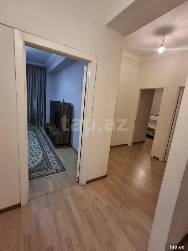 Kirayə verilir 3 otaqlı yeni tikili 72 m²
