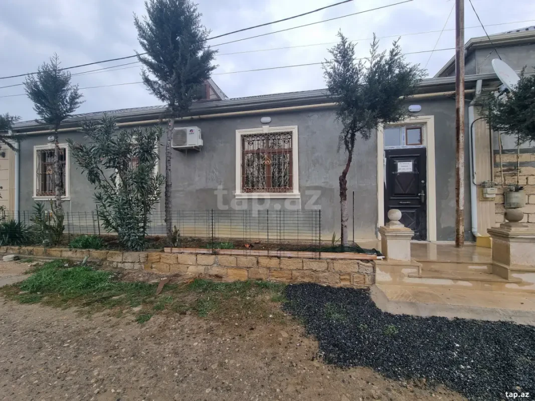 Kirayə verilir 3 otaqlı həyət evi 100 m²