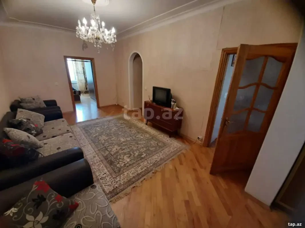 Kirayə verilir 2 otaqlı mənzil 55 m²