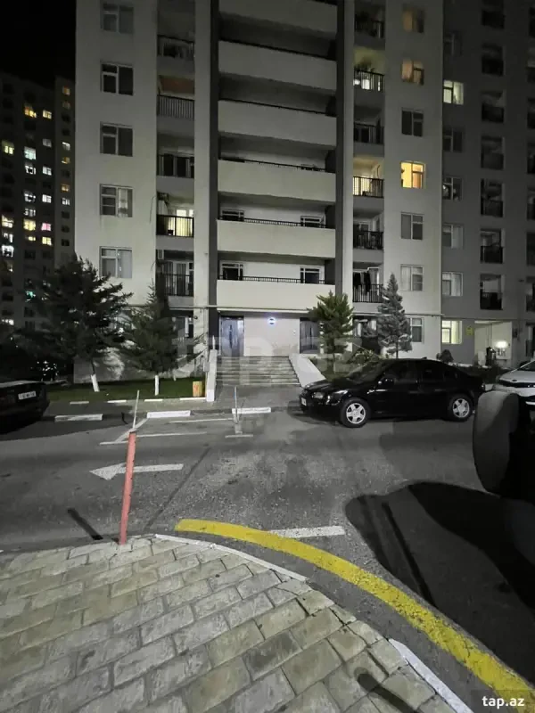 Satılır 3 otaqlı yeni tikili 100 m²