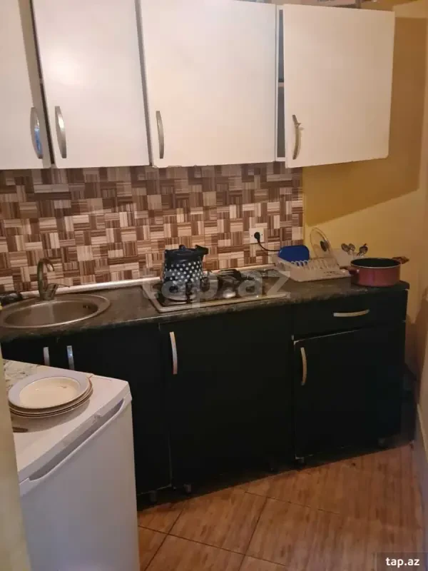 Kirayə verilir 1 otaqlı həyət evi 15 m²