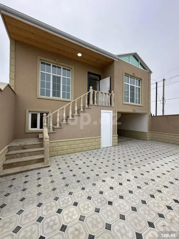Satılır 5 otaqlı həyət evi 160 m²