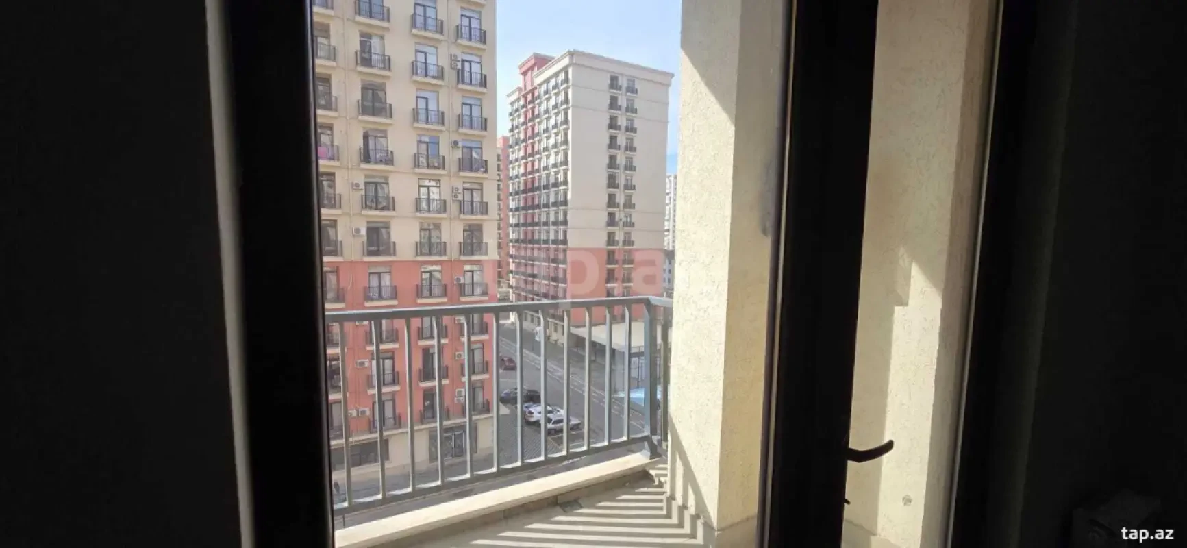 Satılır 3 otaqlı yeni tikili 95 m²