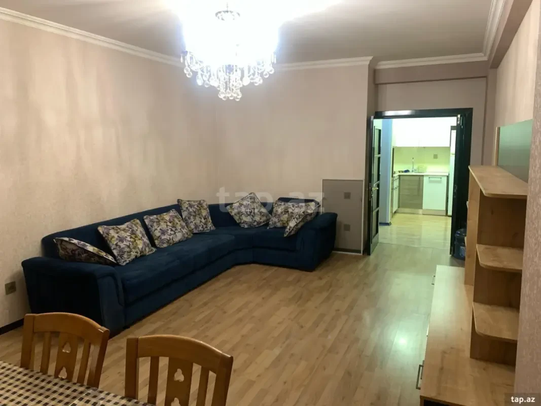 Kirayə verilir 3 otaqlı yeni tikili 95 m²