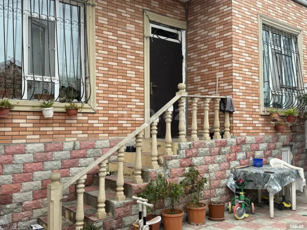 Satılır 3 otaqlı həyət evi 70 m²