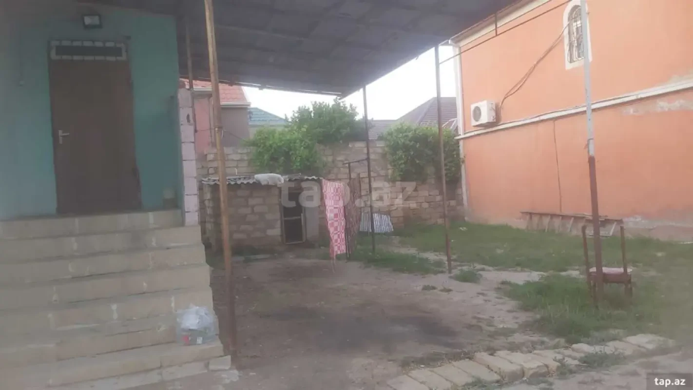 Kirayə verilir 3 otaqlı həyət evi 100 m²
