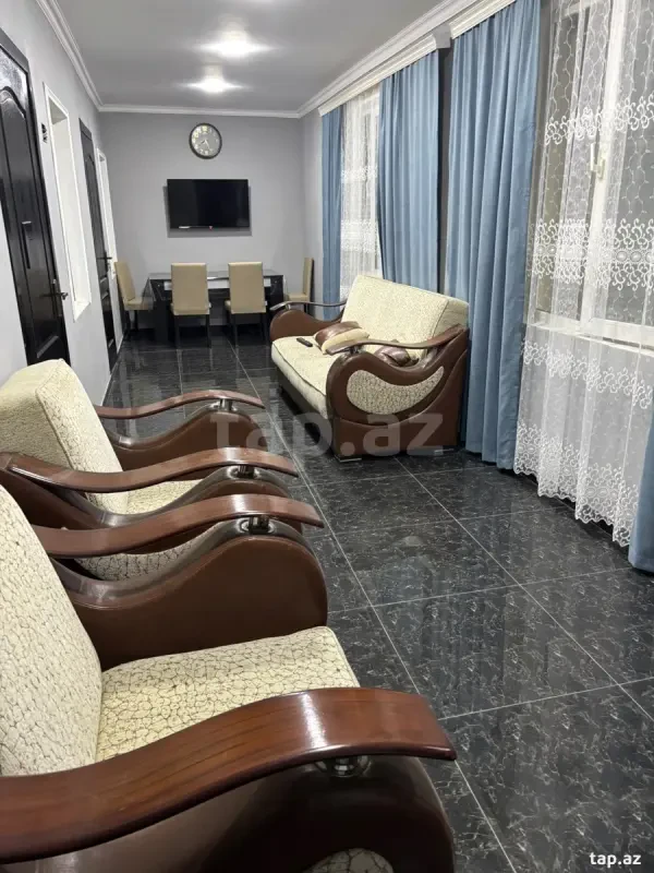 Kirayə verilir 4 otaqlı həyət evi 80 m²