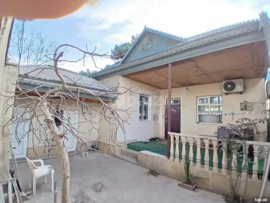 Satılır 3 otaqlı həyət evi 120 m²