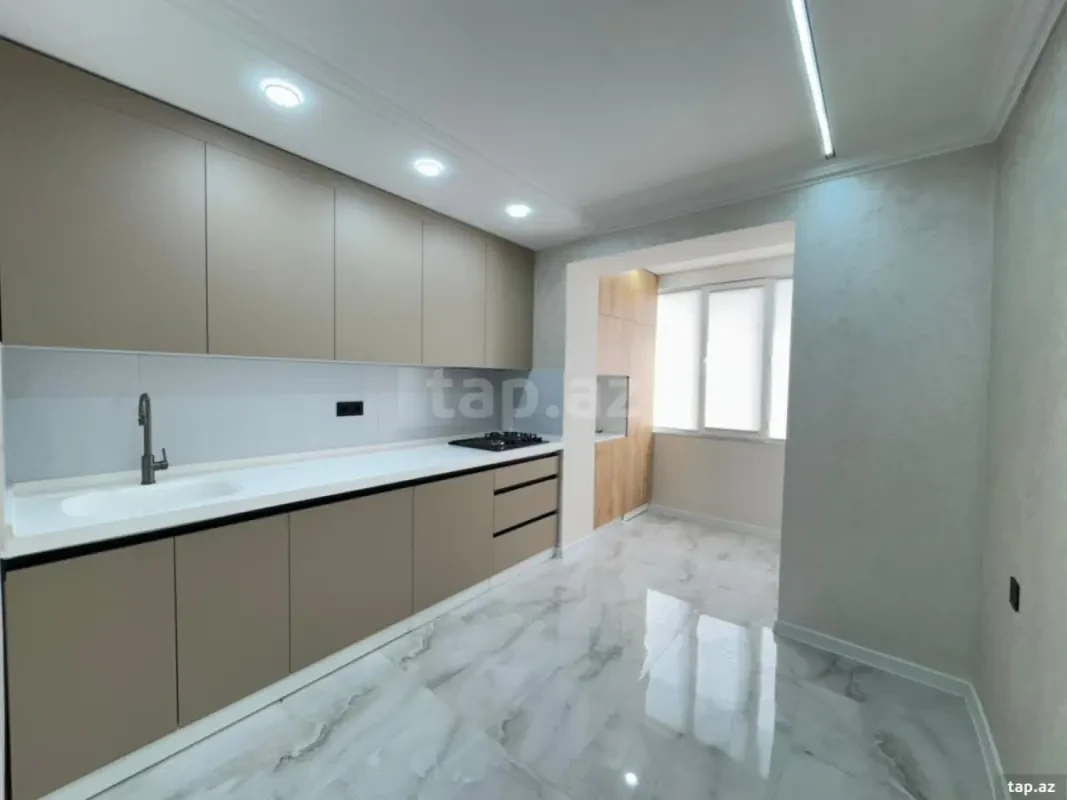 Satılır 3 otaqlı mənzil 75 m²