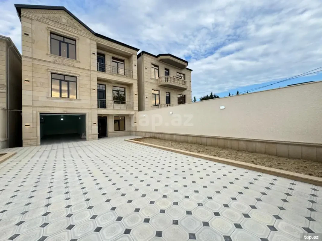 Satılır 5 otaqlı həyət evi 336 m²