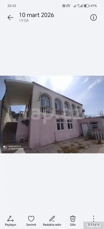 Satılır 5 otaqlı həyət evi 180 m²