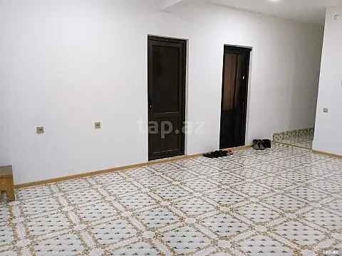 Satılır 6 otaqlı həyət evi 250 m² — Bakı, İnşaatçılar 6 otaq 250.00 m²