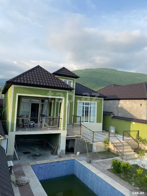 Kirayə verilir 3 otaqlı həyət evi 150 m²