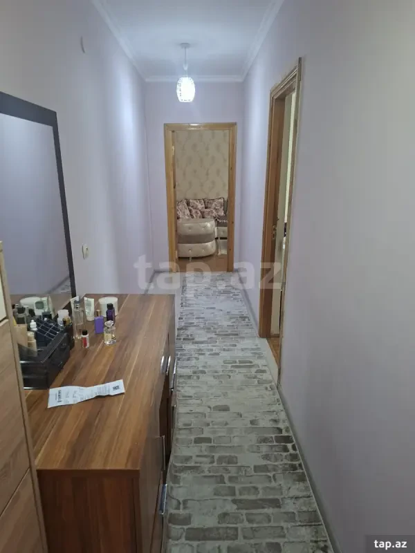 Satılır 3 otaqlı yeni tikili 80 m²