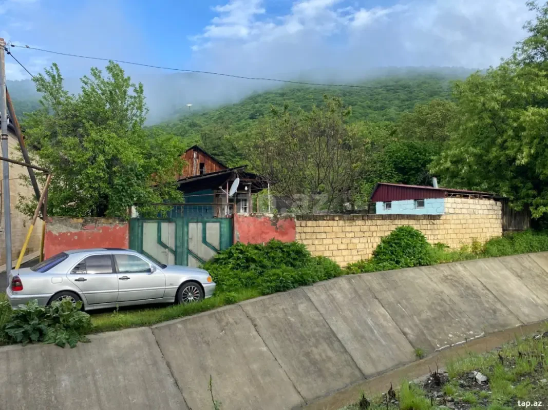 Satılır 3 otaqlı həyət evi 85 m²