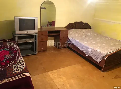 Kirayə verilir 2 otaqlı həyət evi 40 m² — Bakı, Yeni Yasamal 2 otaq 40.00 m²