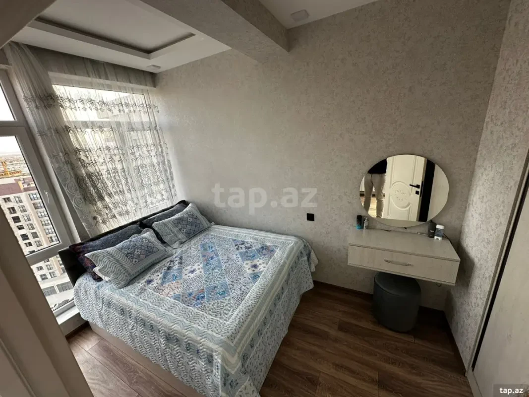 Kirayə verilir 2 otaqlı yeni tikili 52.2 m²