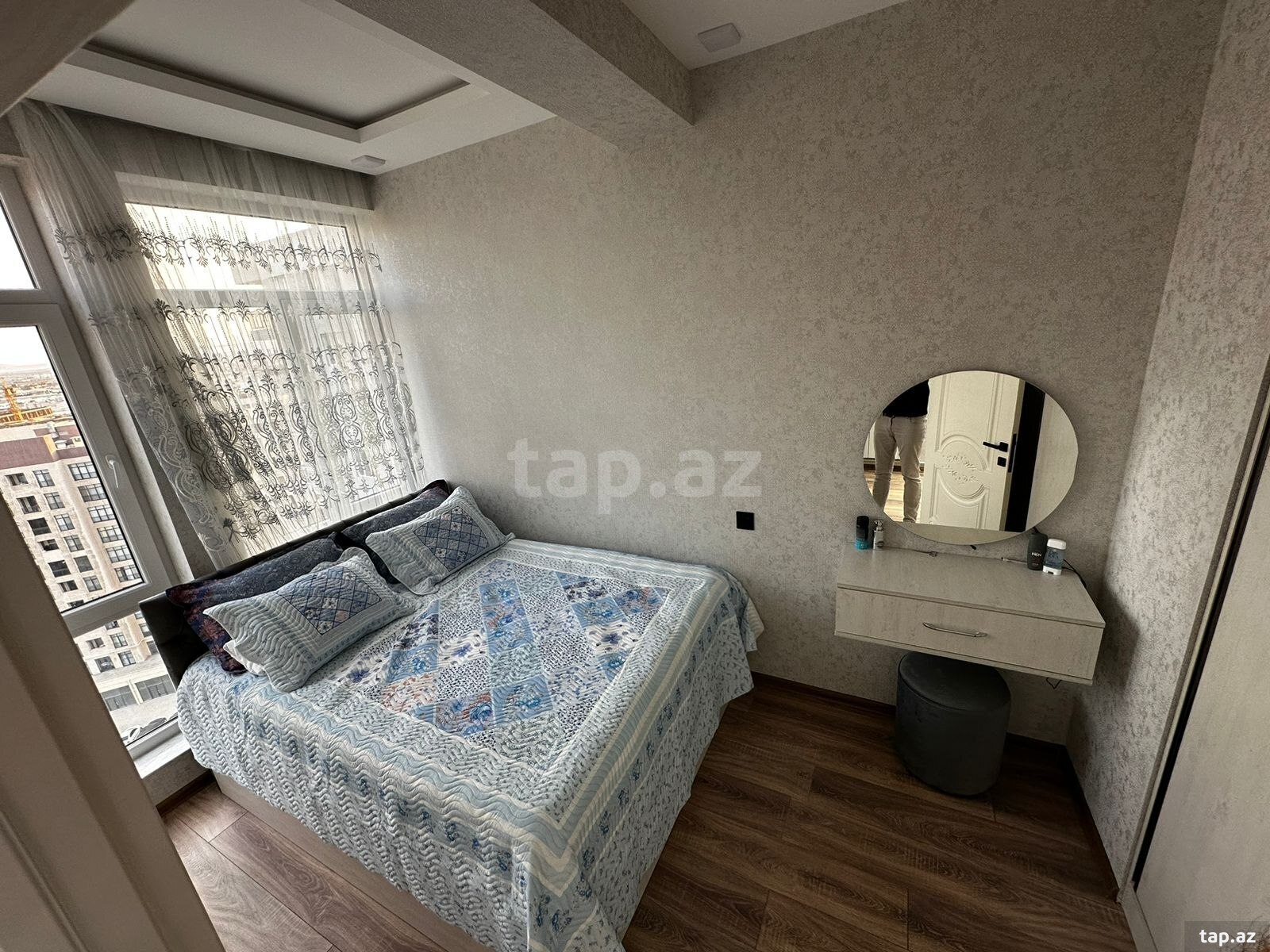 Kirayə verilir 2 otaqlı yeni tikili 52.2 m²