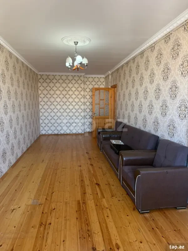 Kirayə verilir 3 otaqlı yeni tikili 120 m²