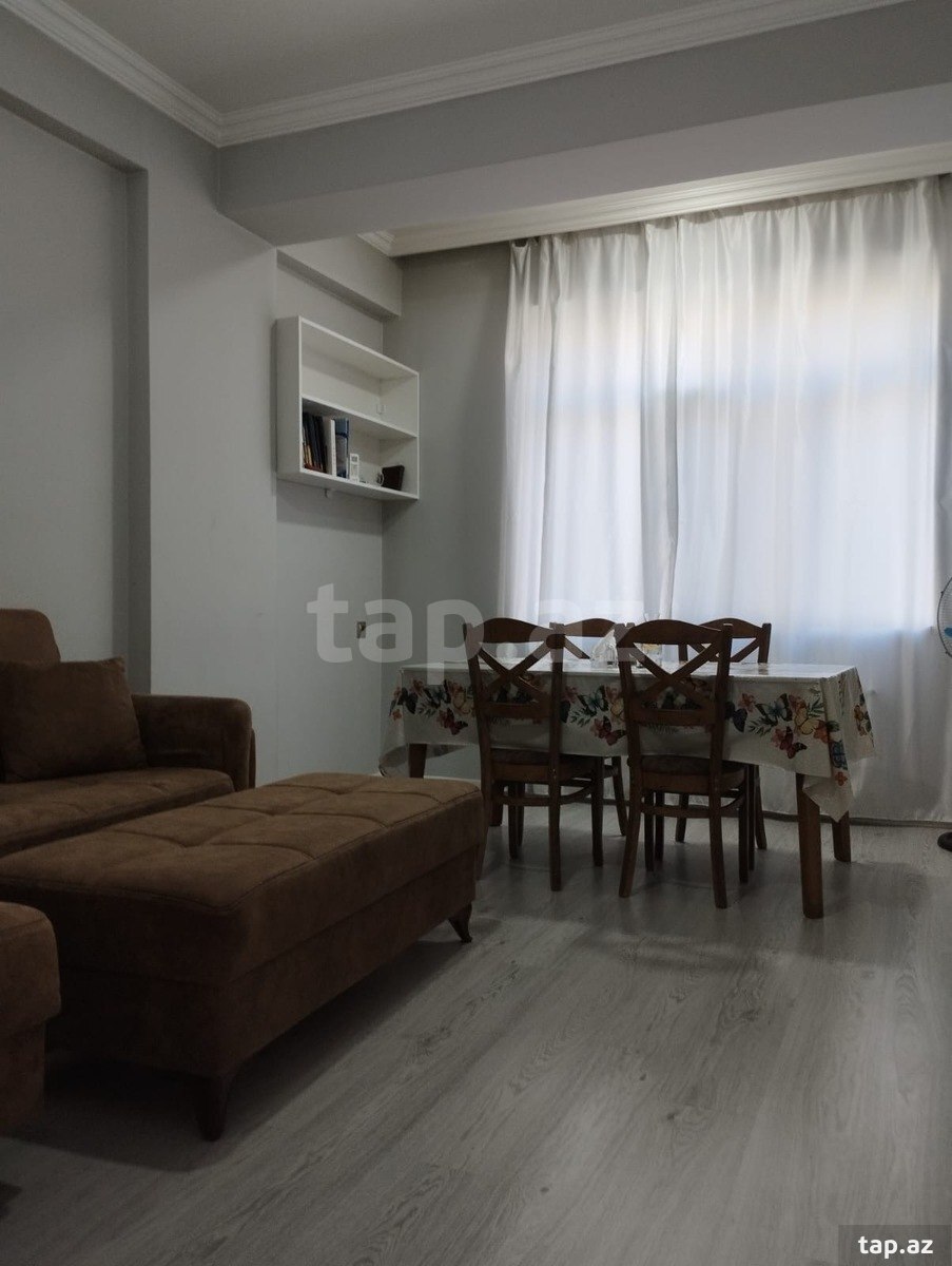 Kirayə verilir 2 otaqlı yeni tikili 53 m²