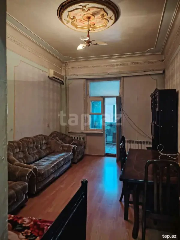 Satılır 2 otaqlı mənzil 39 m²