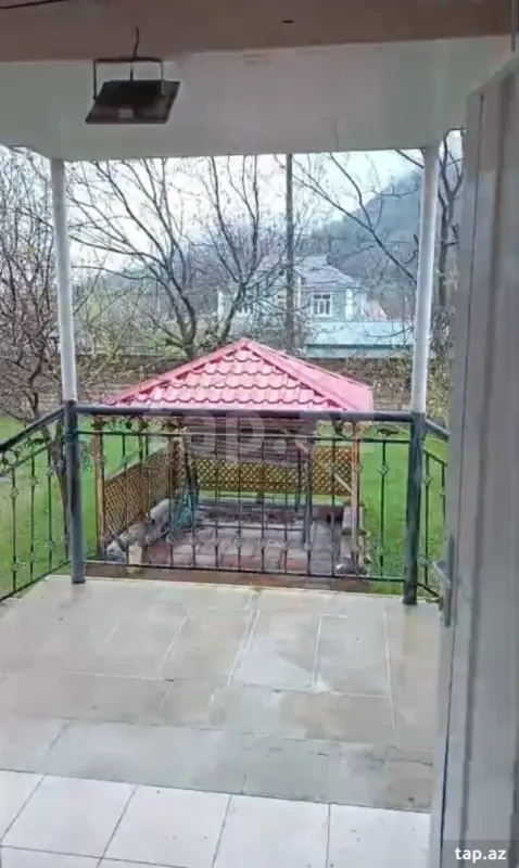 Satılır 4 otaqlı həyət evi 117 m²