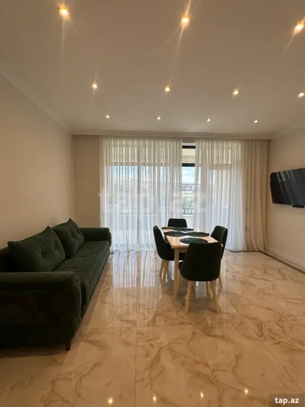 Kirayə verilir 2 otaqlı yeni tikili 85 m²
