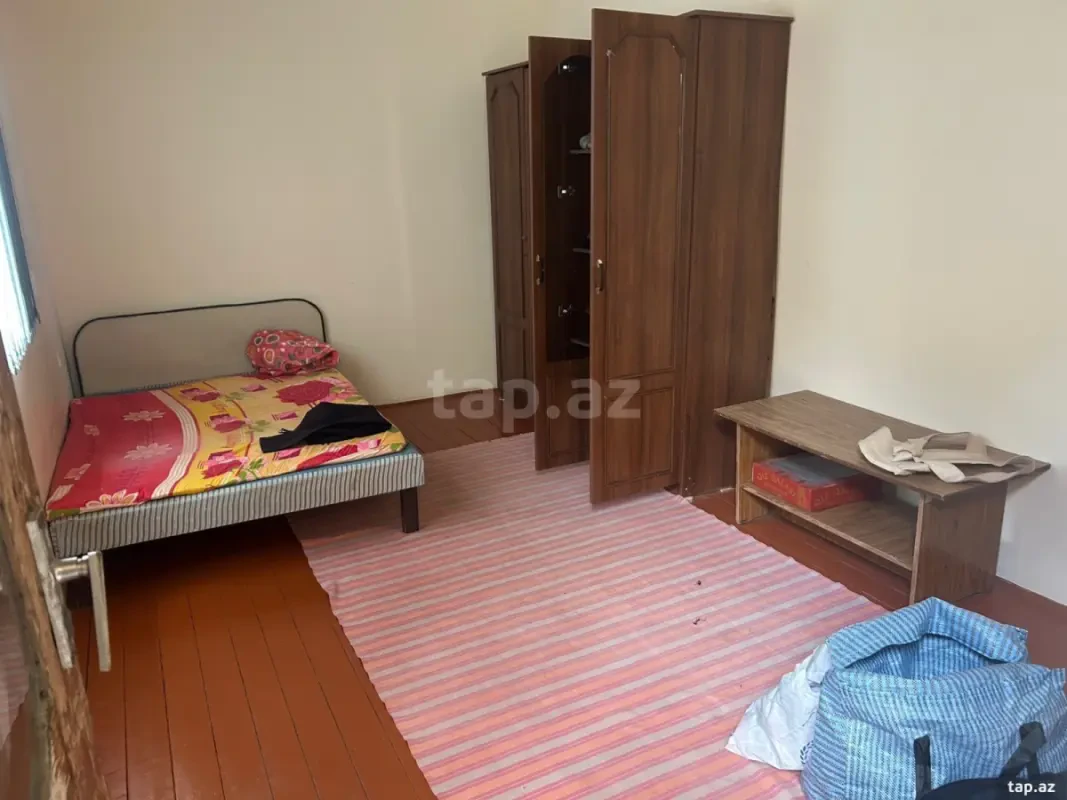Kirayə verilir 1 otaqlı həyət evi 30 m²