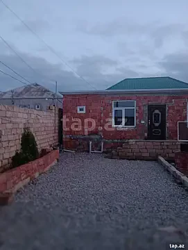 Satılır 5 otaqlı həyət evi 110 m² — Bakı 5 otaq 110.00 m²
