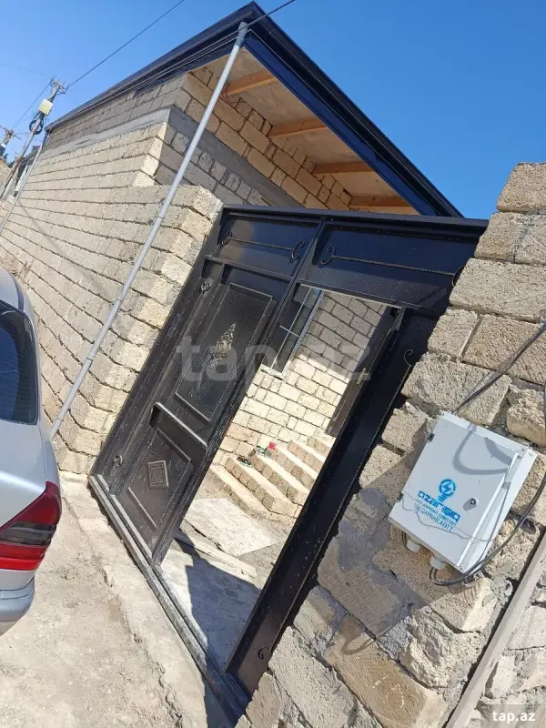 Satılır 3 otaqlı həyət evi 95 m²