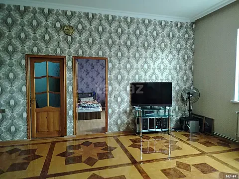 Kirayə verilir 4 otaqlı həyət evi 310 m² — Bakı 4 otaq 310.00 m²