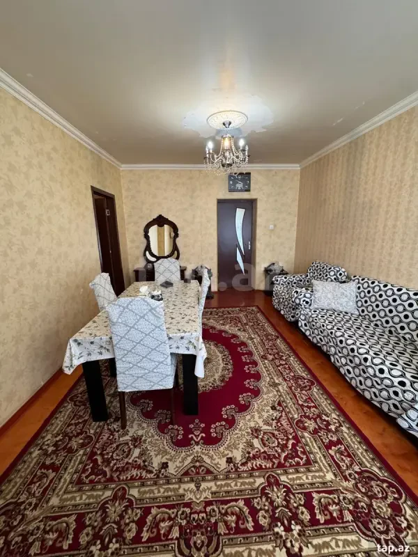 Satılır 4 otaqlı mənzil 85 m²