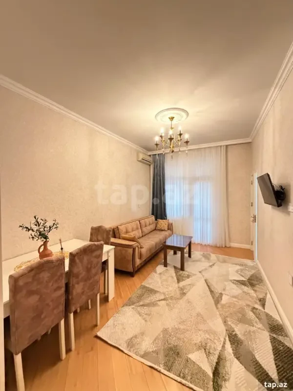 Kirayə verilir 2 otaqlı yeni tikili 68 m²