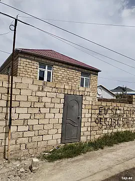 Satılır 10 otaqlı həyət evi 190 m² — Bakı 10 otaq 190.00 m²