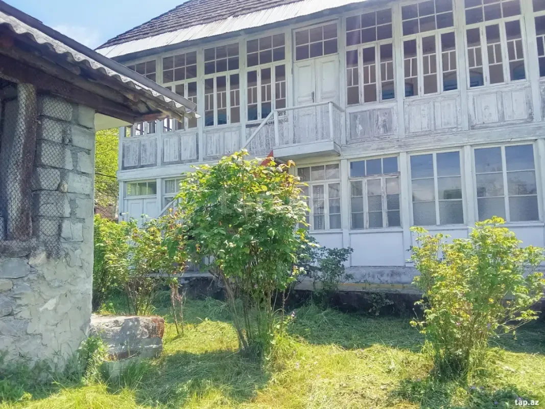 Satılır 6 otaqlı həyət evi 123 m²