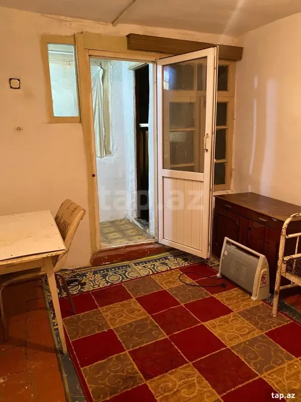 Kirayə verilir 2 otaqlı həyət evi 20 m²